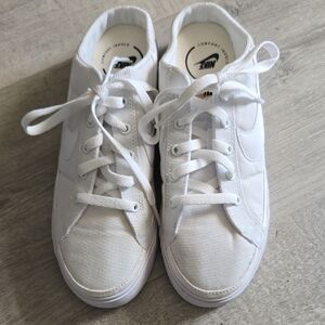 Nike White Women's Low-Top Canvas Sneakers